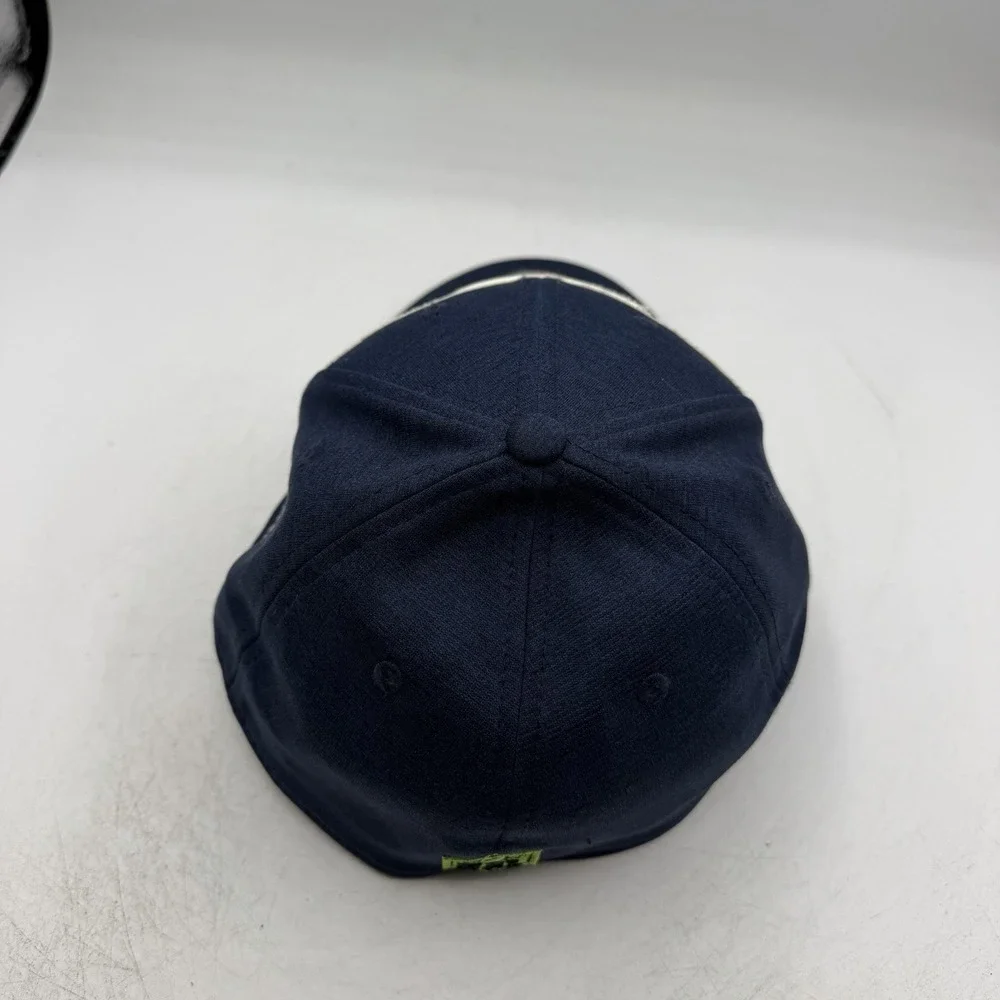 New Era 39Thirty Seattle Seahawks Hat Cap Sz M/L Stretch Flex Fit NFL Football